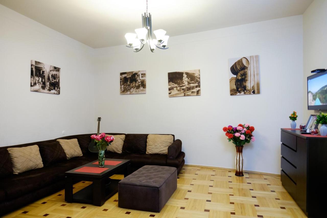 Apartment Rome Tbilisi Eksteriør billede